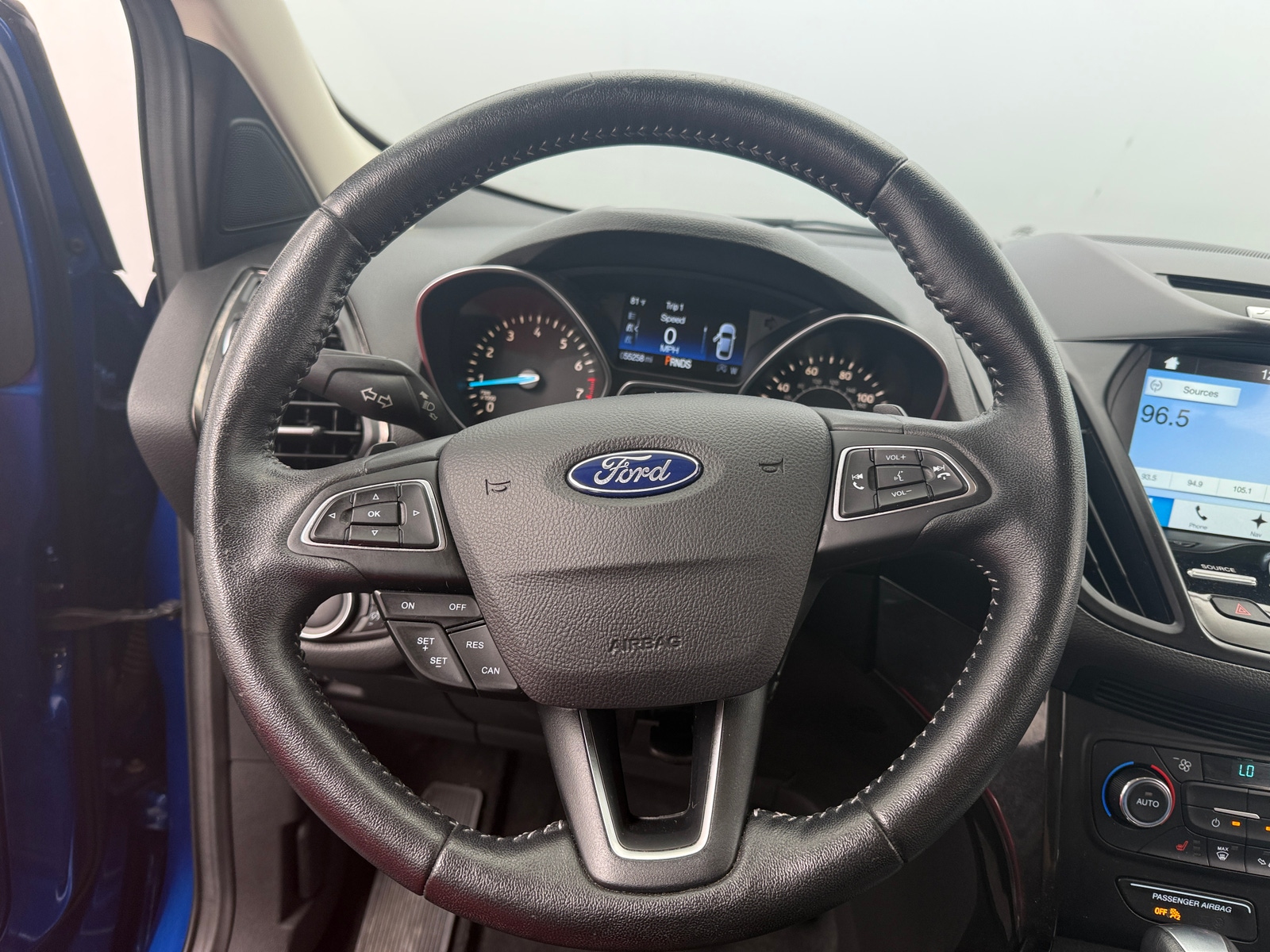 Thumbnail: 2017 Ford Escape - 4