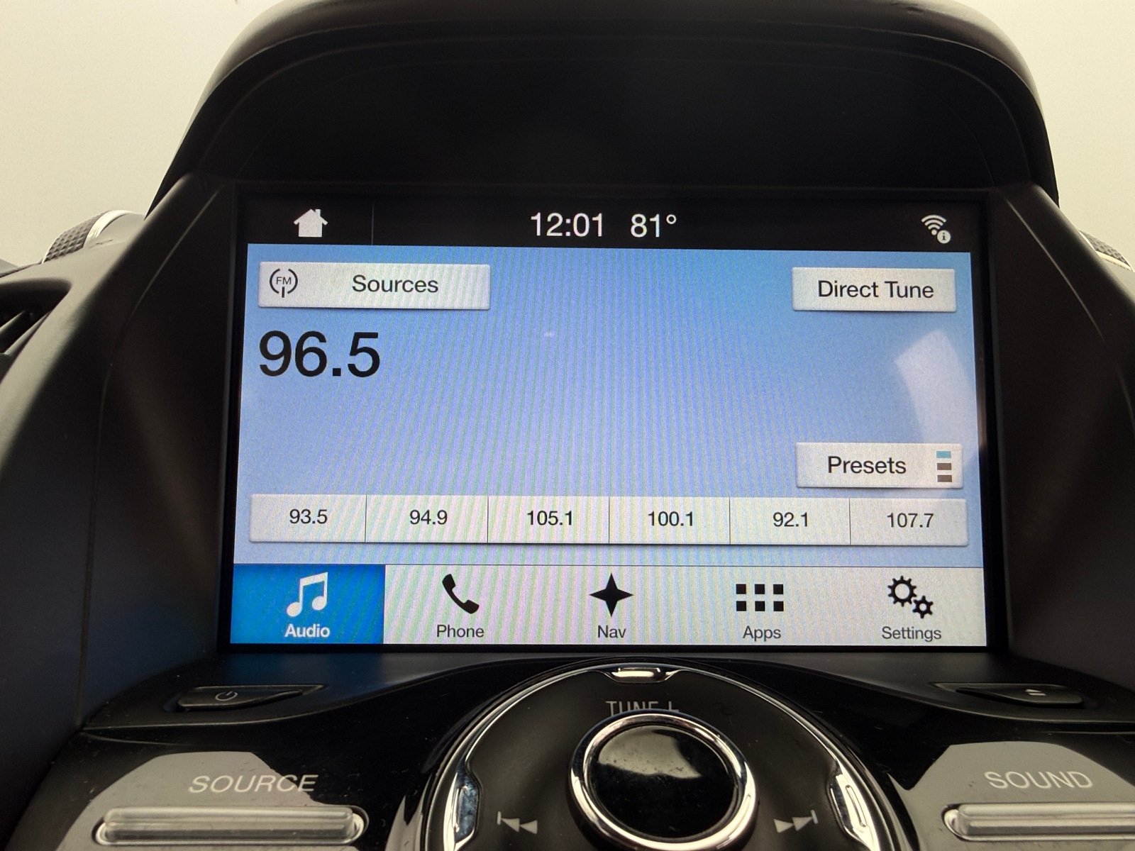 Thumbnail: 2017 Ford Escape - 3