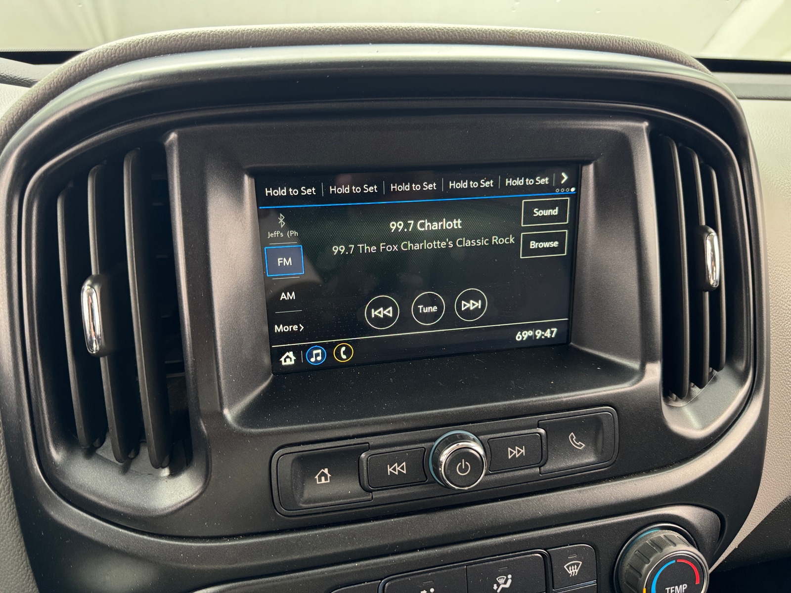 Thumbnail: 2019 Chevrolet Colorado - 4