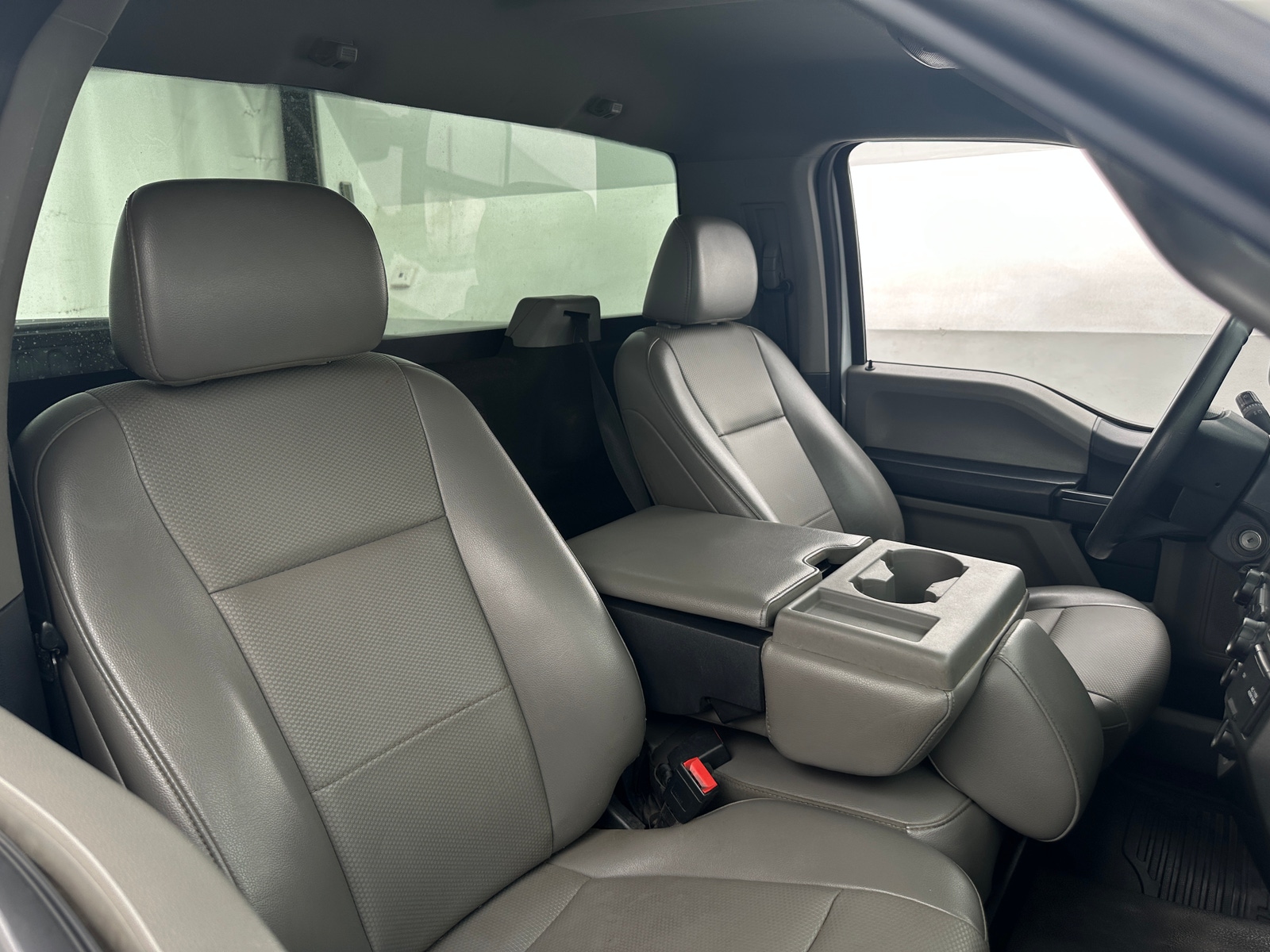 Thumbnail: 2022 Ford Econoline - 2