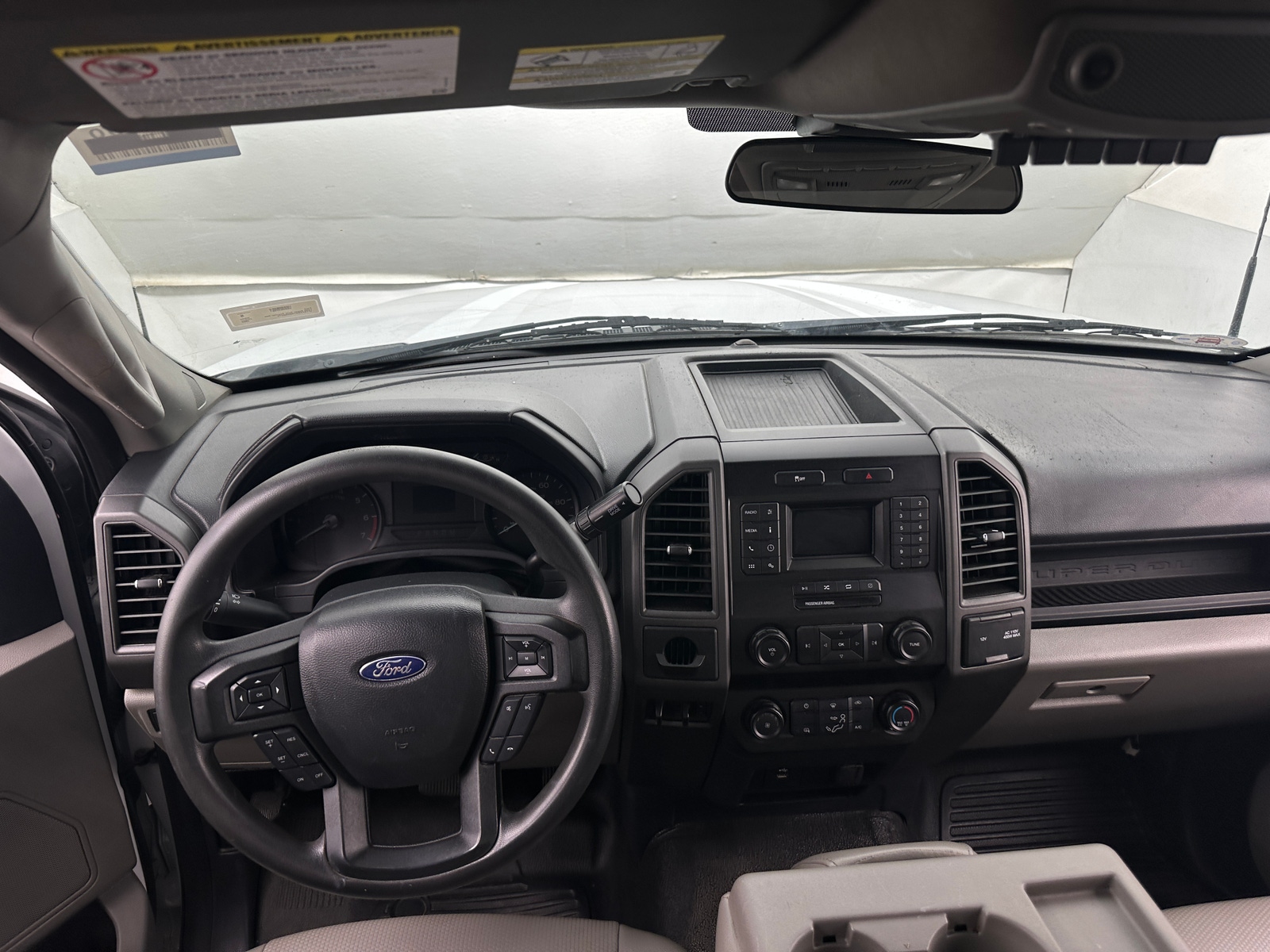 Thumbnail: 2022 Ford Econoline - 3