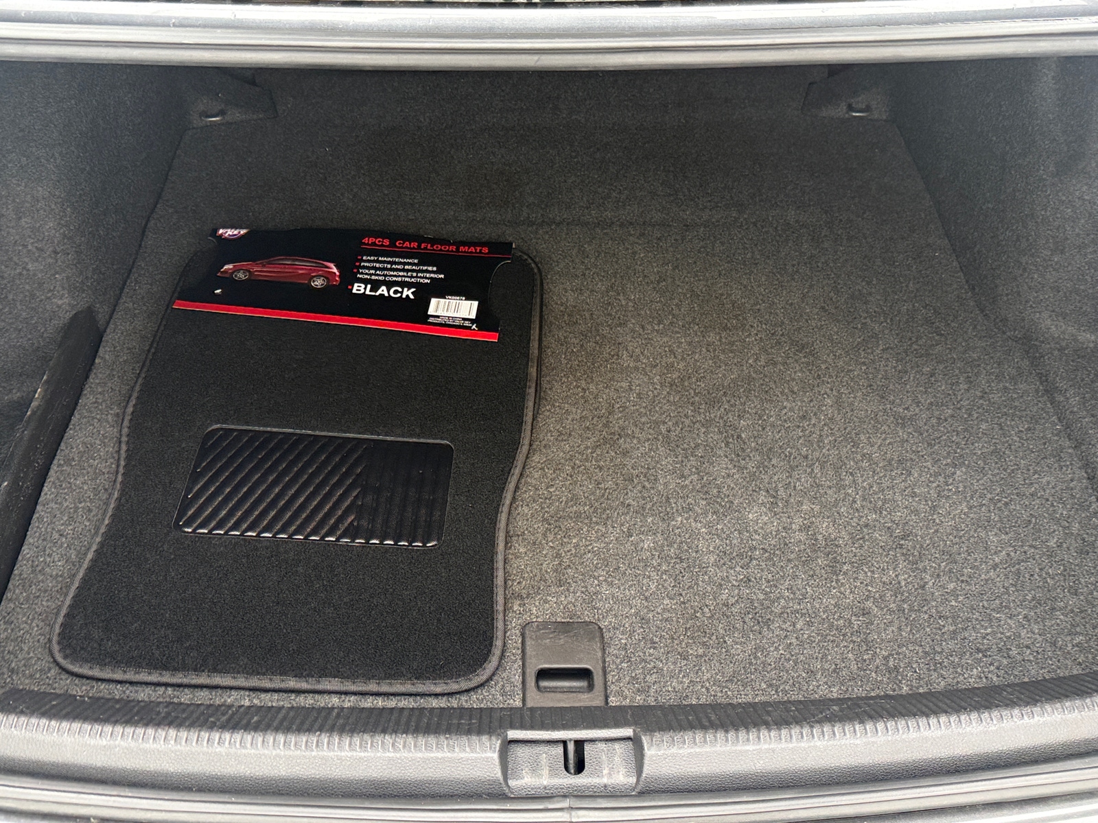 Thumbnail: 2017 Volkswagen Passat - 6