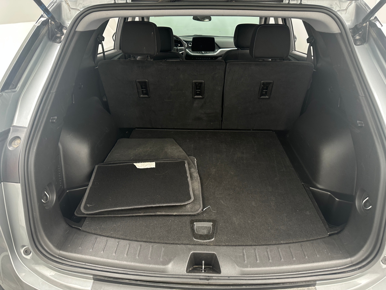 Thumbnail: 2025 Chevrolet Blazer - 7