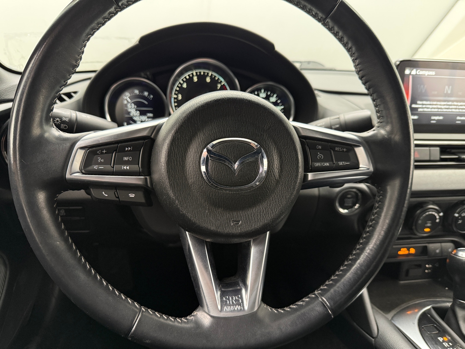 Thumbnail: 2021 Mazda MX-5 Miata - 5