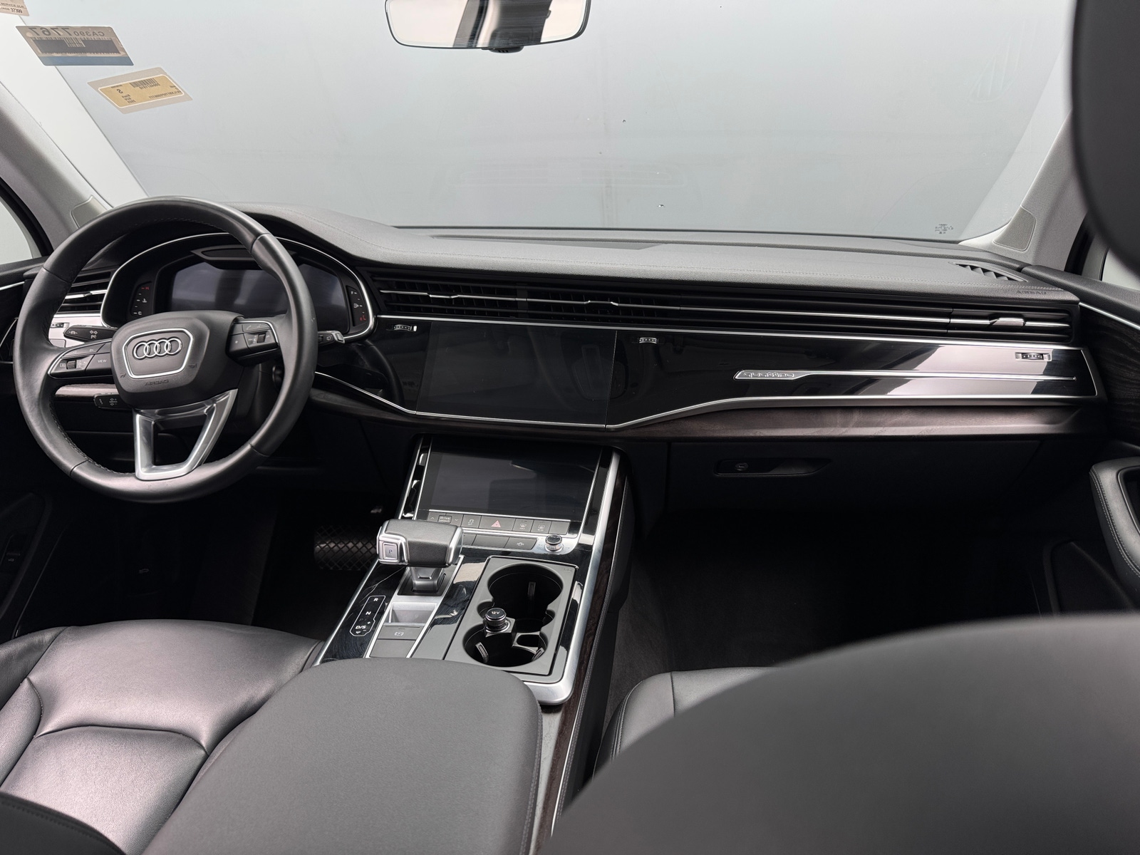 Thumbnail: 2023 Audi Q7 - 2