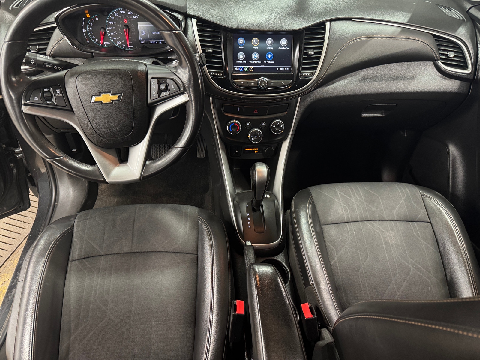 Thumbnail: 2018 Chevrolet Trax - 3