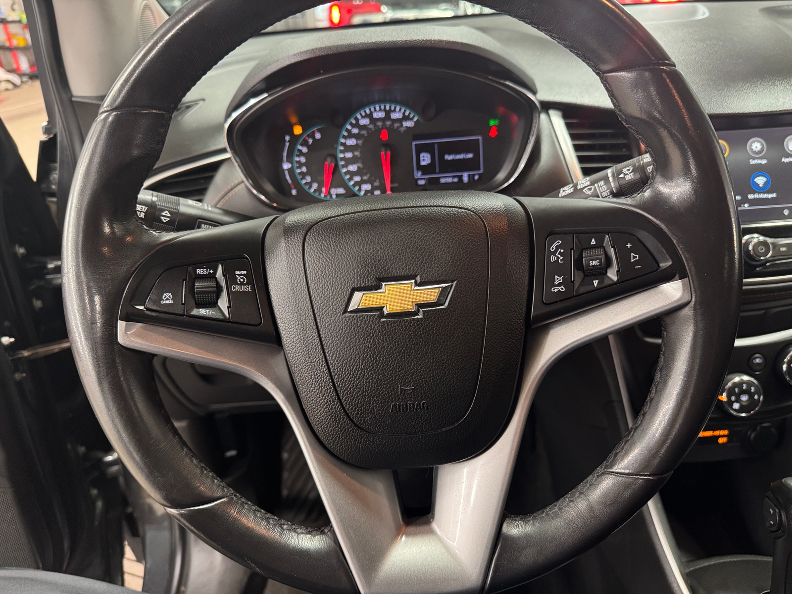 Thumbnail: 2018 Chevrolet Trax - 5