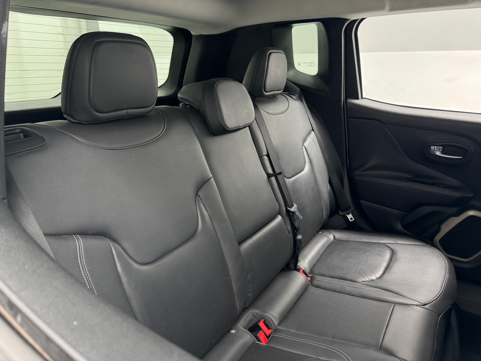 Thumbnail: 2015 Jeep Renegade - 5