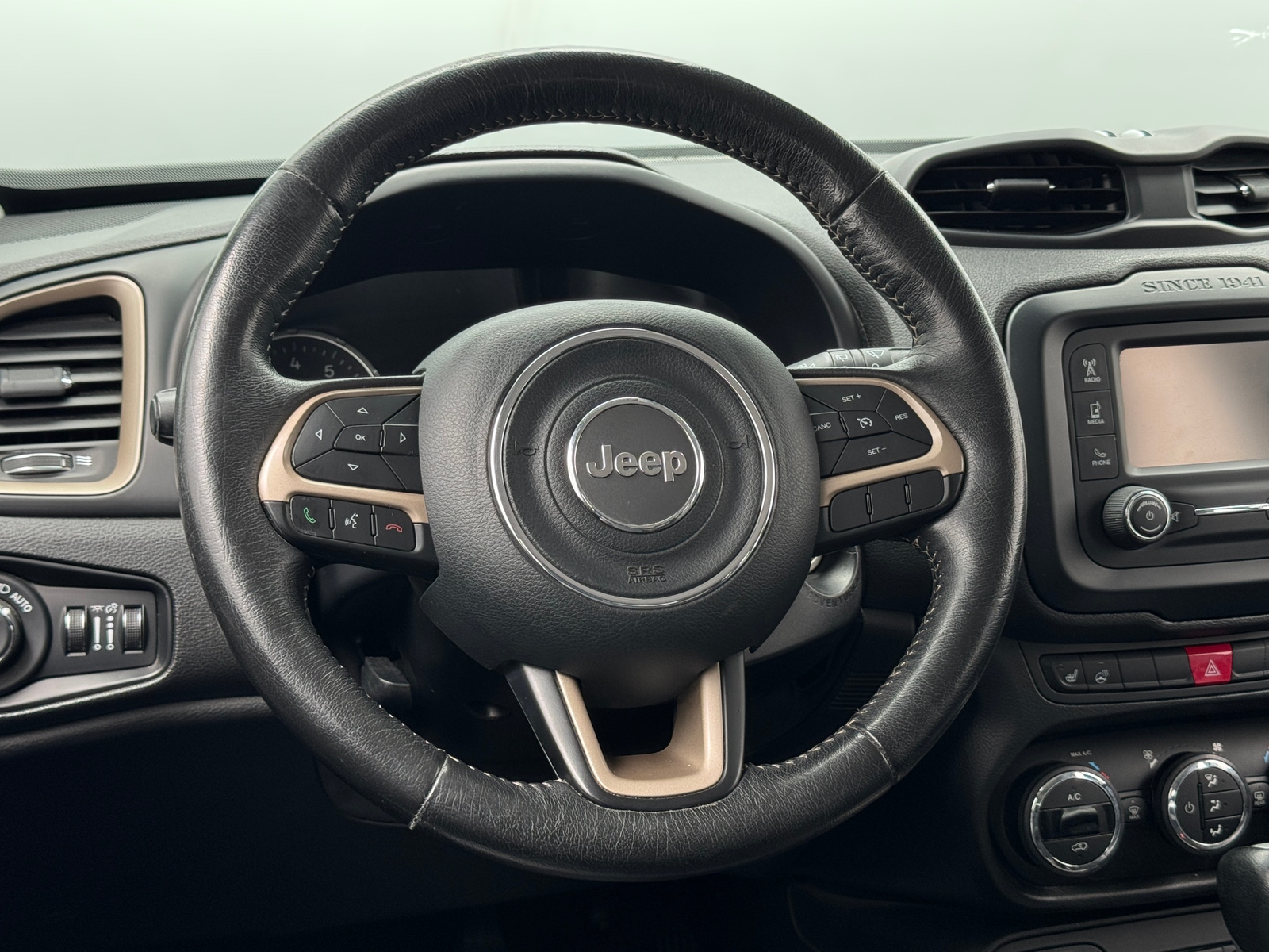 Thumbnail: 2015 Jeep Renegade - 4