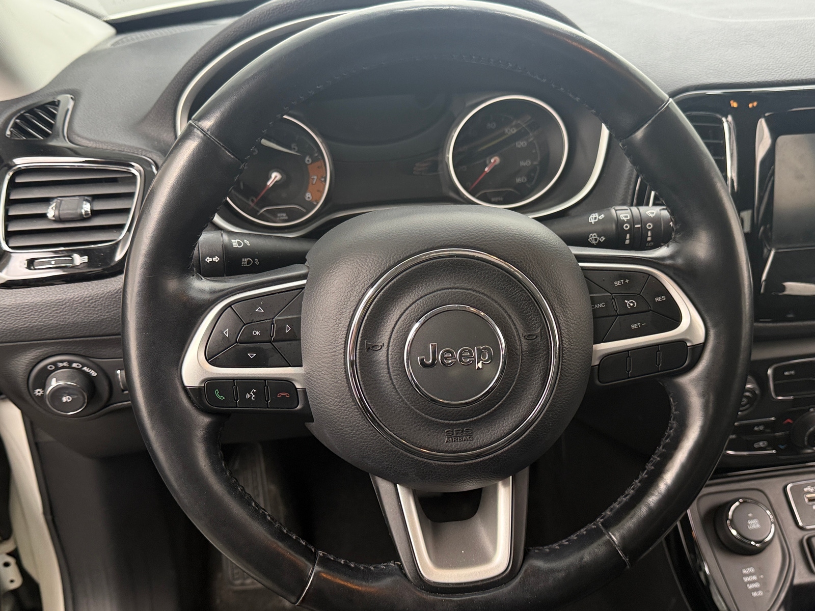 Thumbnail: 2020 Jeep Compass - 5