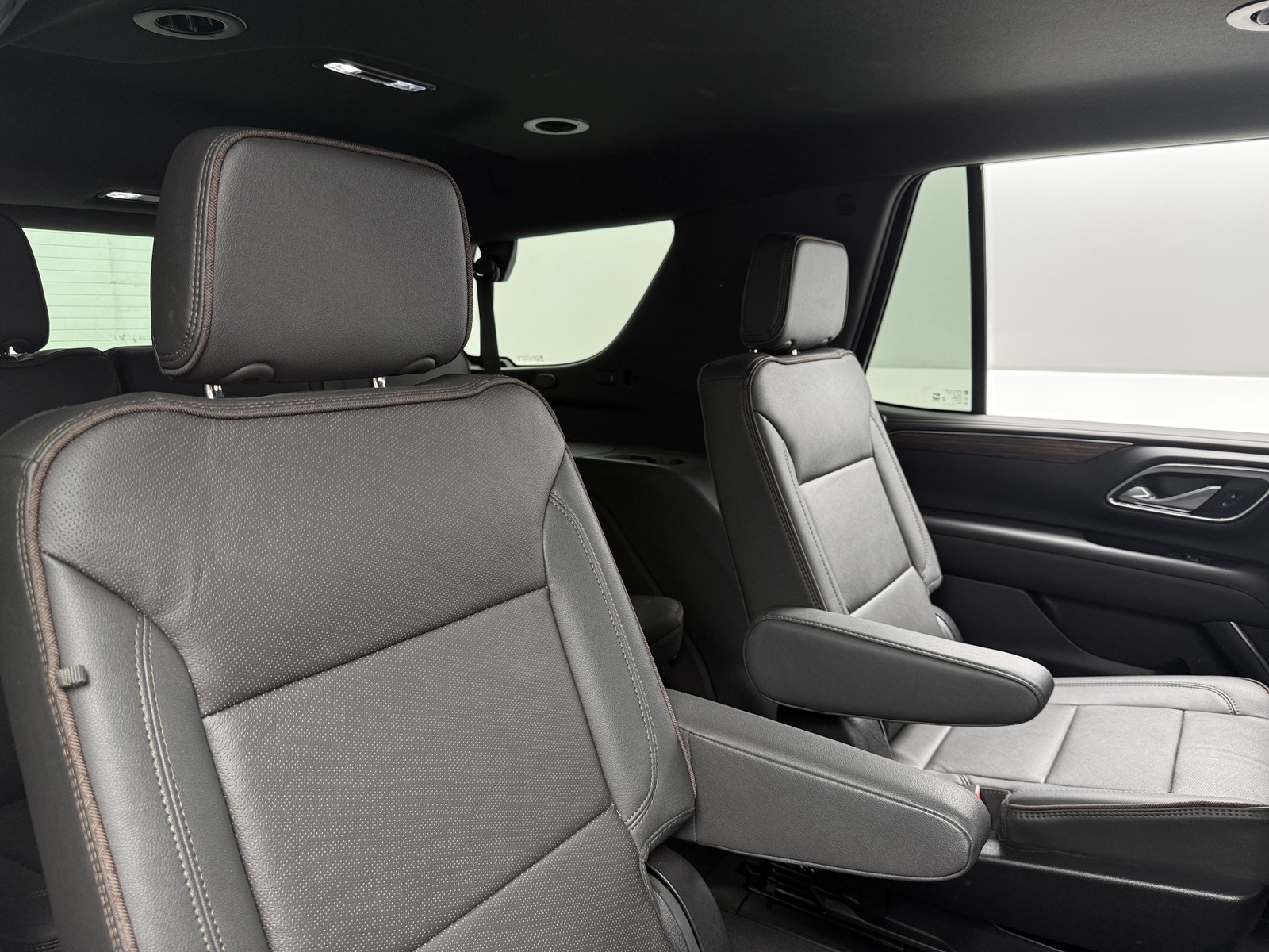 Thumbnail: 2024 Chevrolet Tahoe - 5