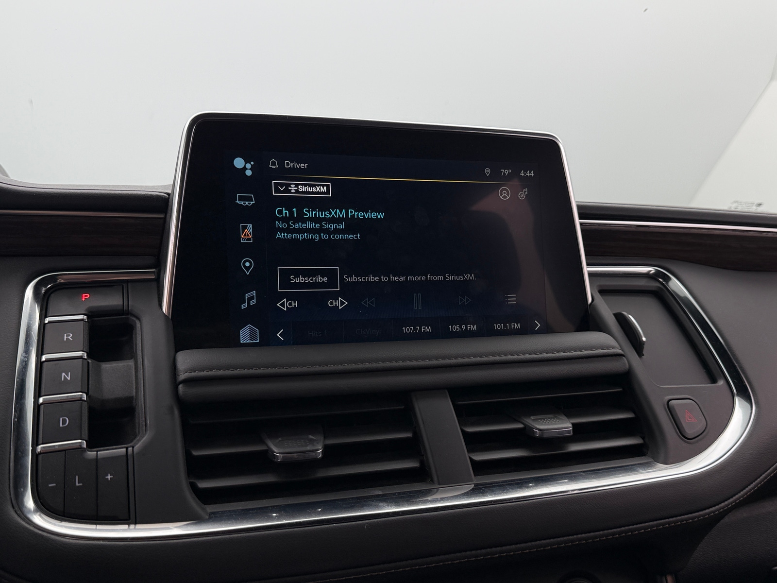 Thumbnail: 2024 Chevrolet Tahoe - 3