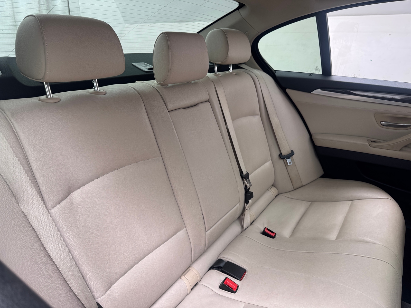 Thumbnail: 2012 BMW 5 Series - 5