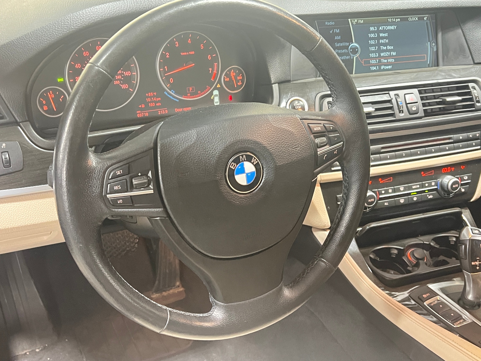Thumbnail: 2012 BMW 5 Series - 4