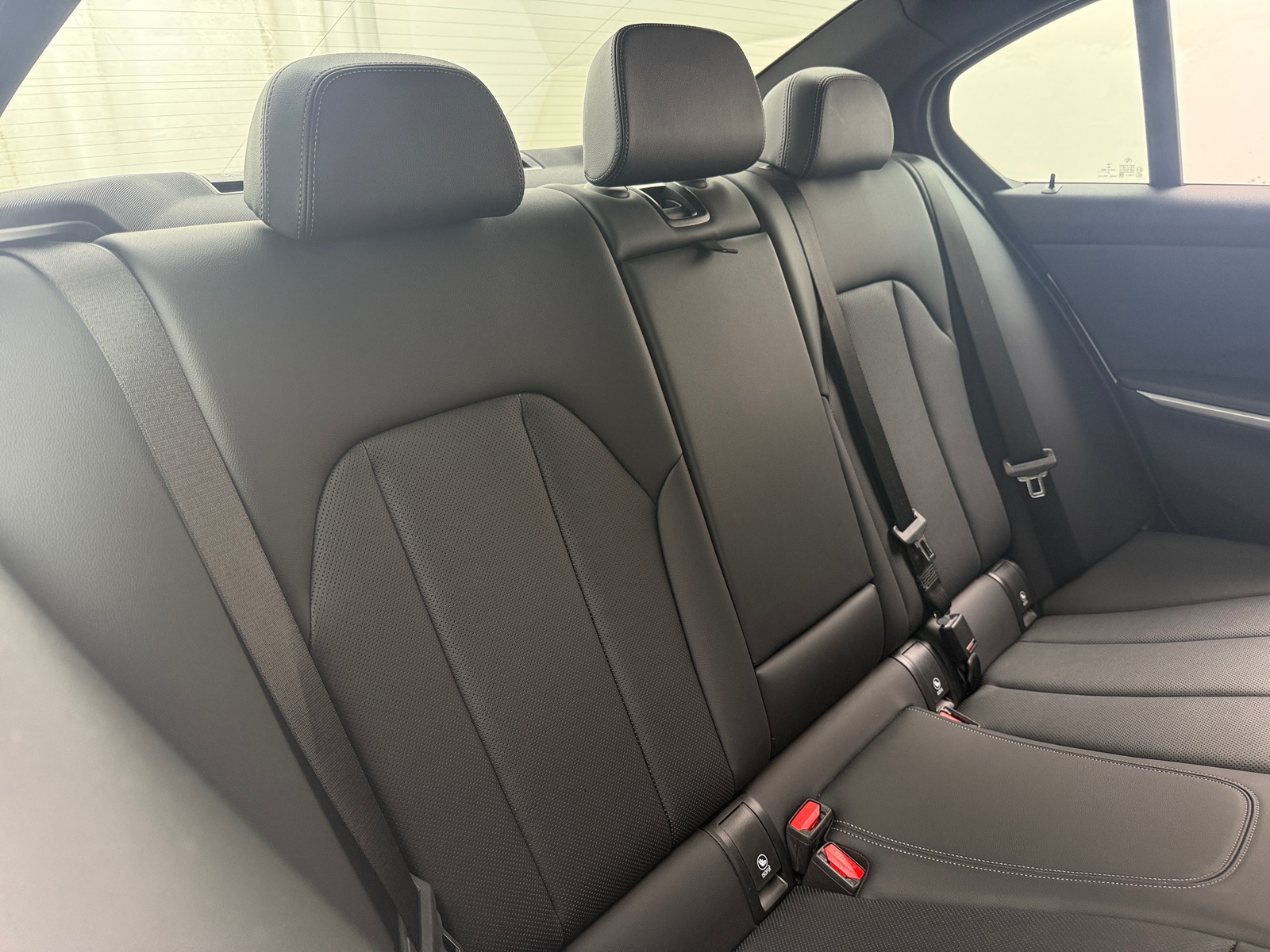 Thumbnail: 2022 BMW 3 Series - 5