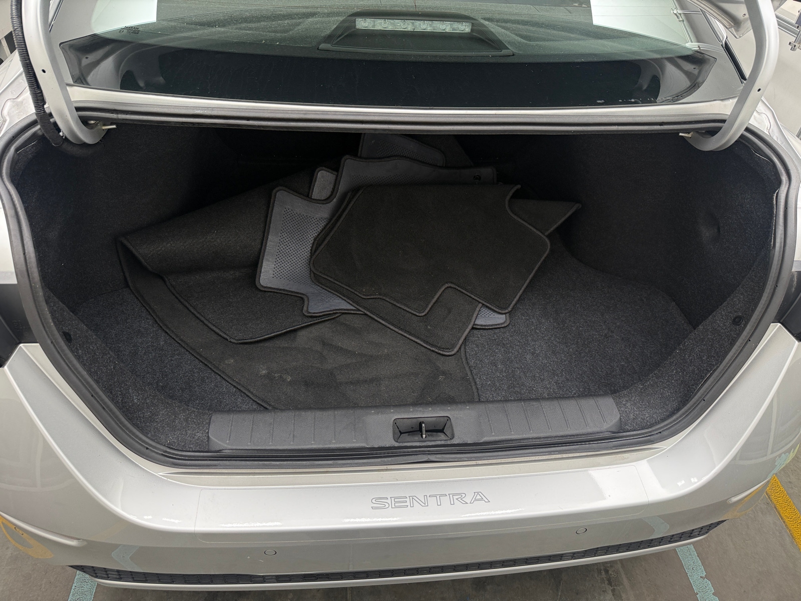 Thumbnail: 2020 Nissan Sentra - 7