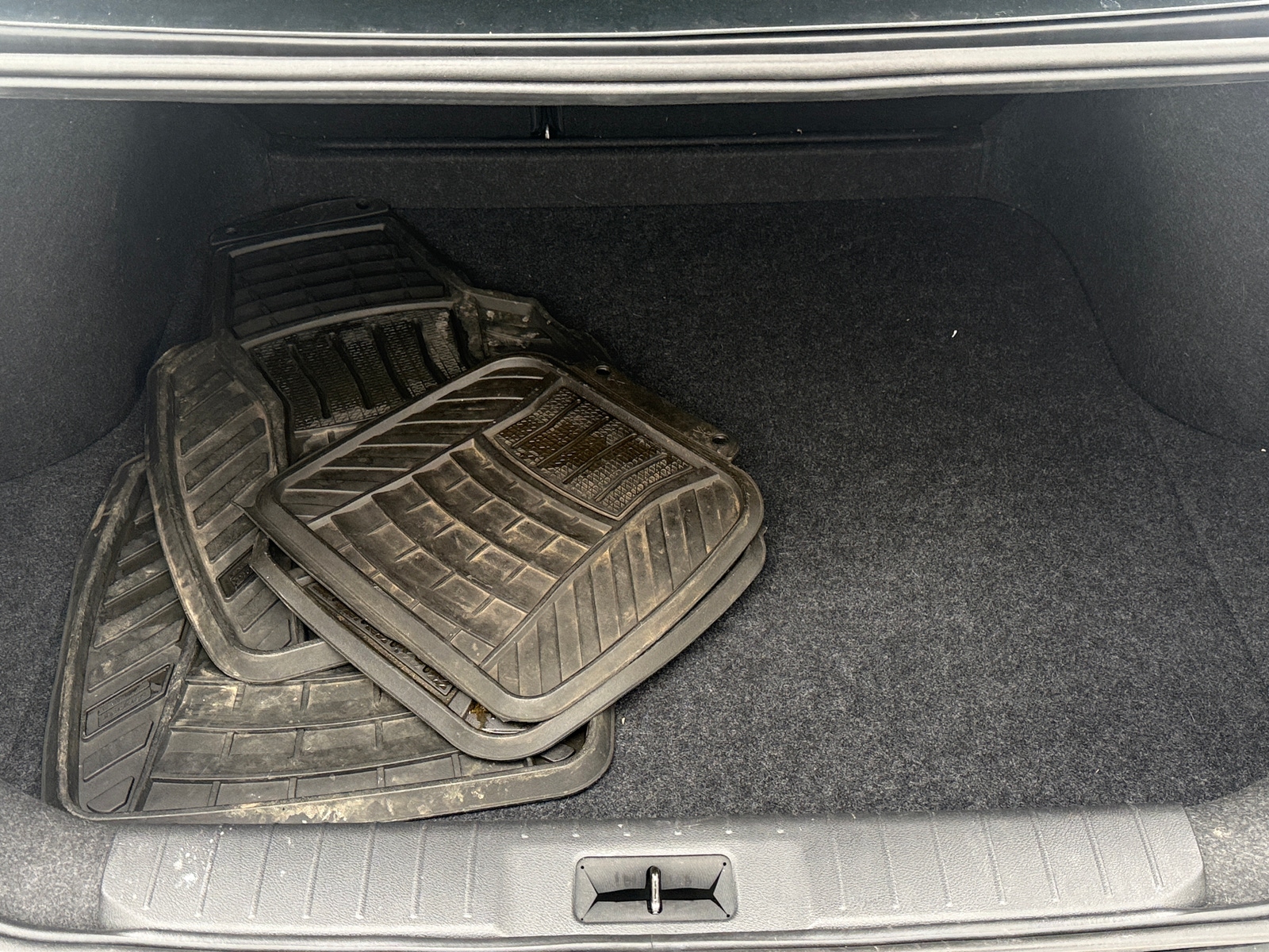 Thumbnail: 2023 Nissan Sentra - 7