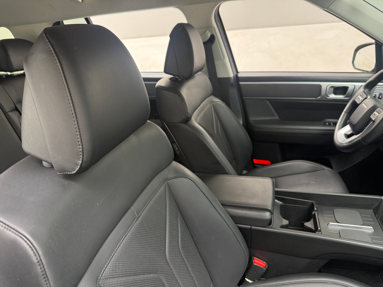 Thumbnail: 2025 Hyundai Santa Fe - 2