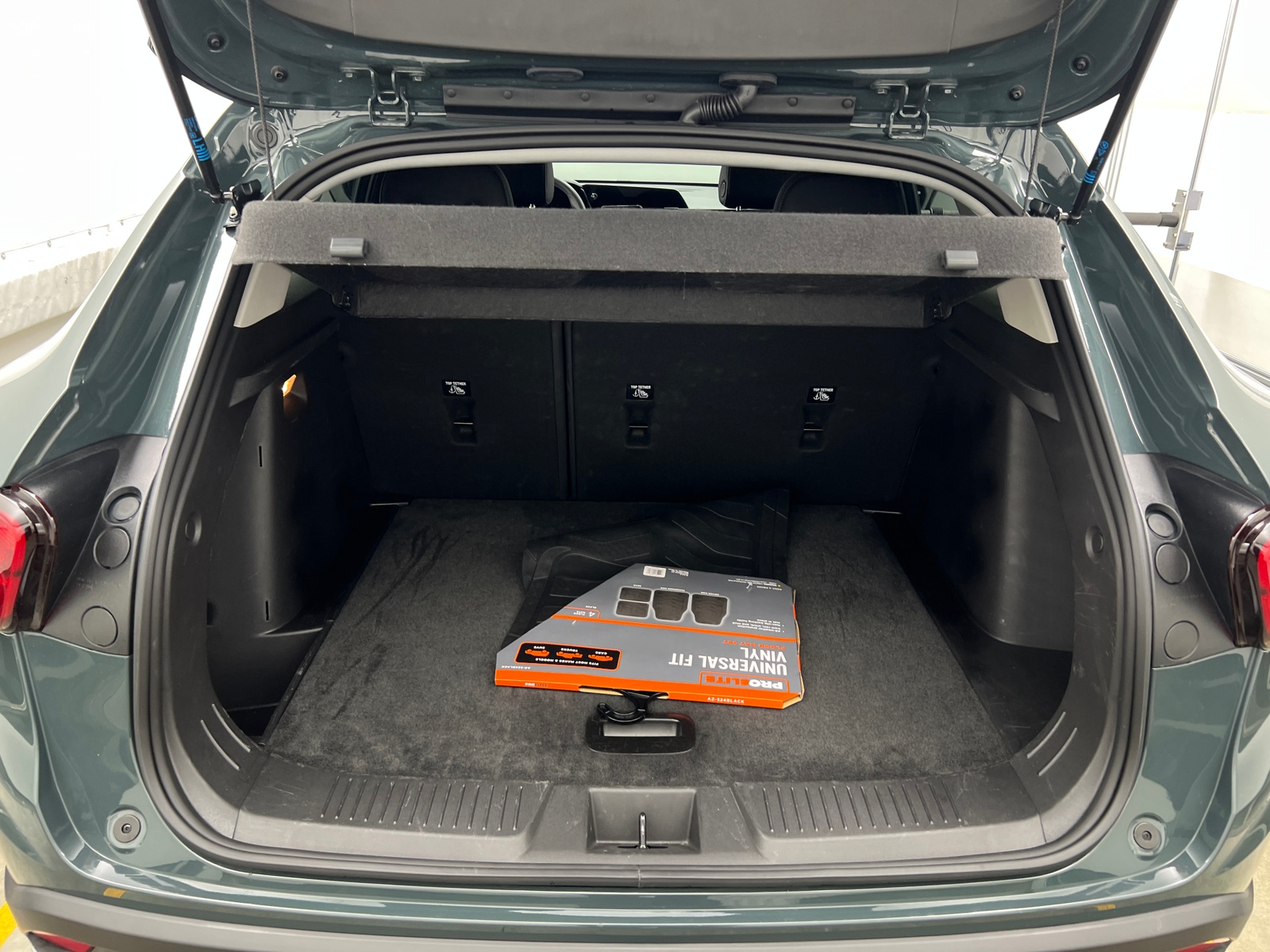 Thumbnail: 2025 Chevrolet Trax - 7