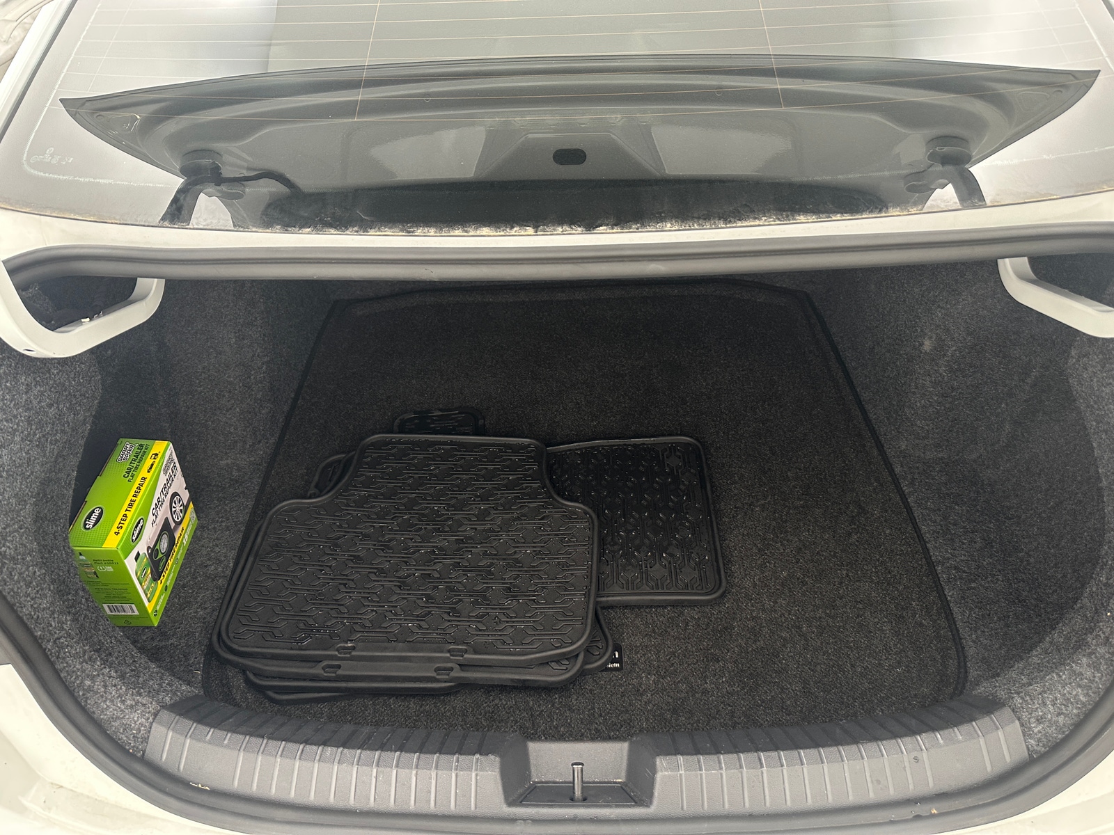 Thumbnail: 2023 Volkswagen Jetta - 7