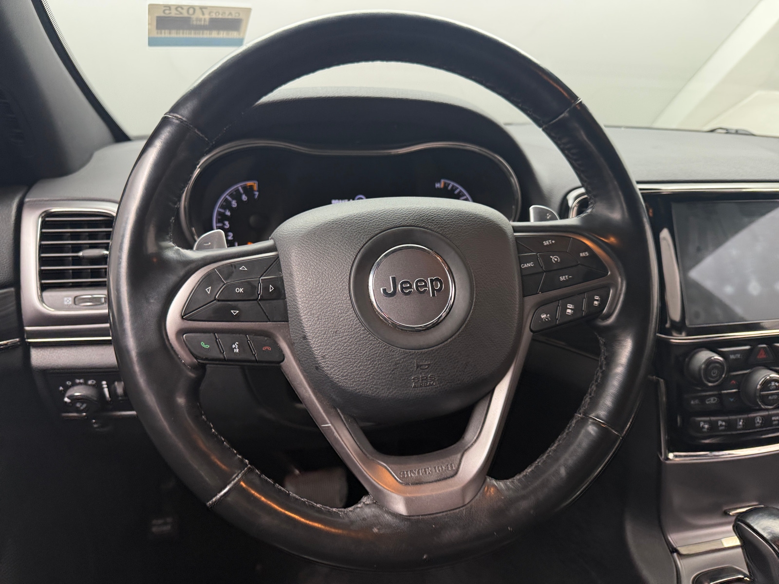 Thumbnail: 2020 Jeep Grand Cherokee - 4