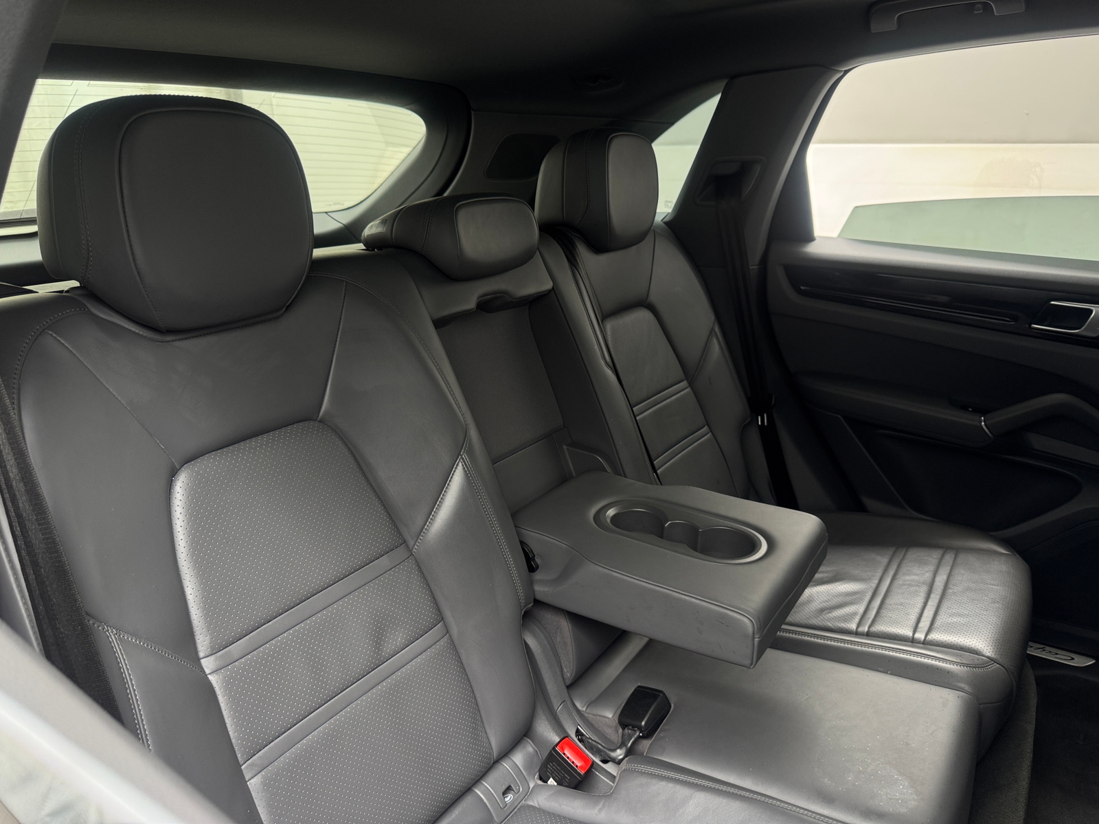 Thumbnail: 2019 Porsche Cayenne - 5