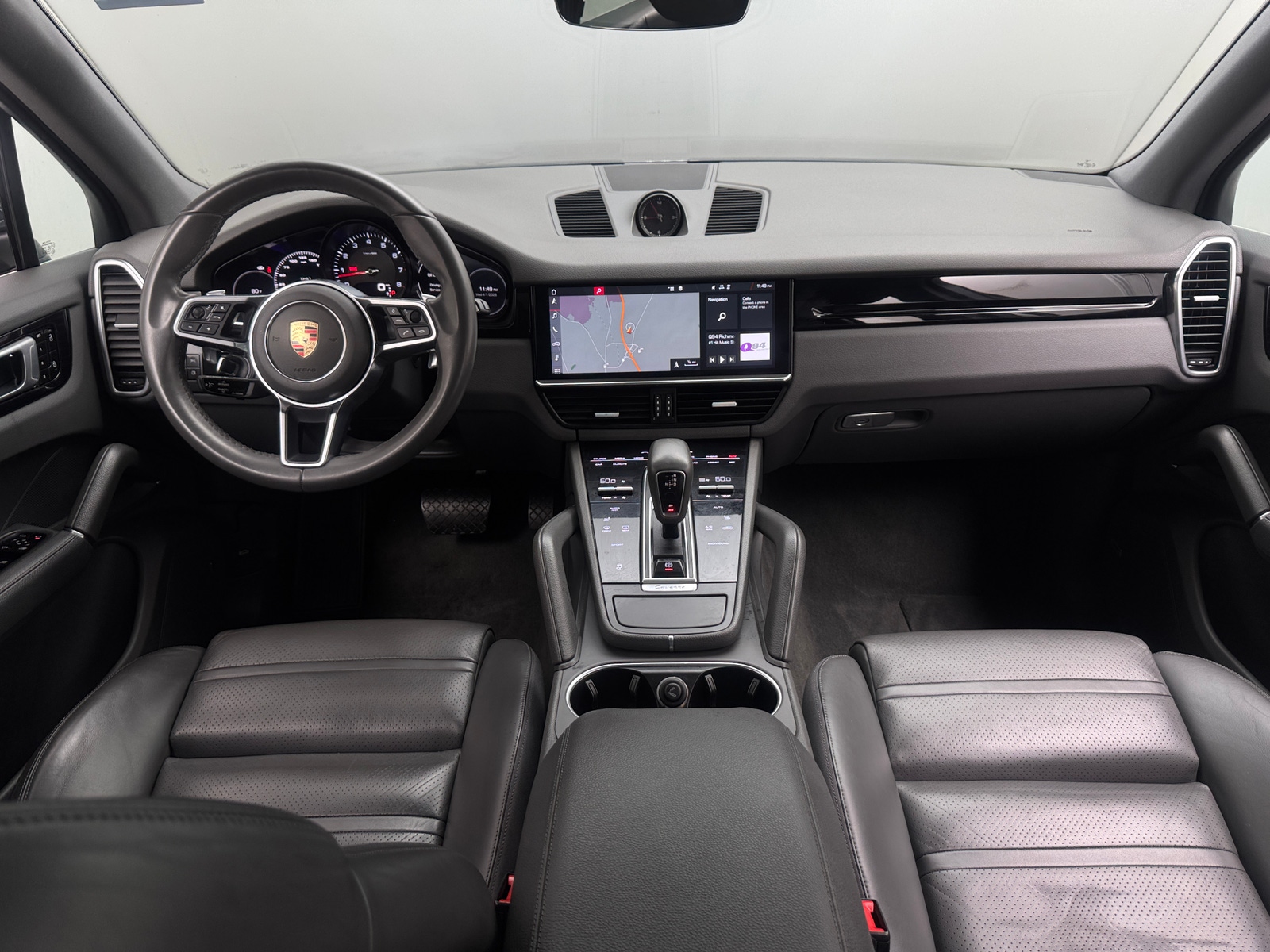 Thumbnail: 2019 Porsche Cayenne - 2