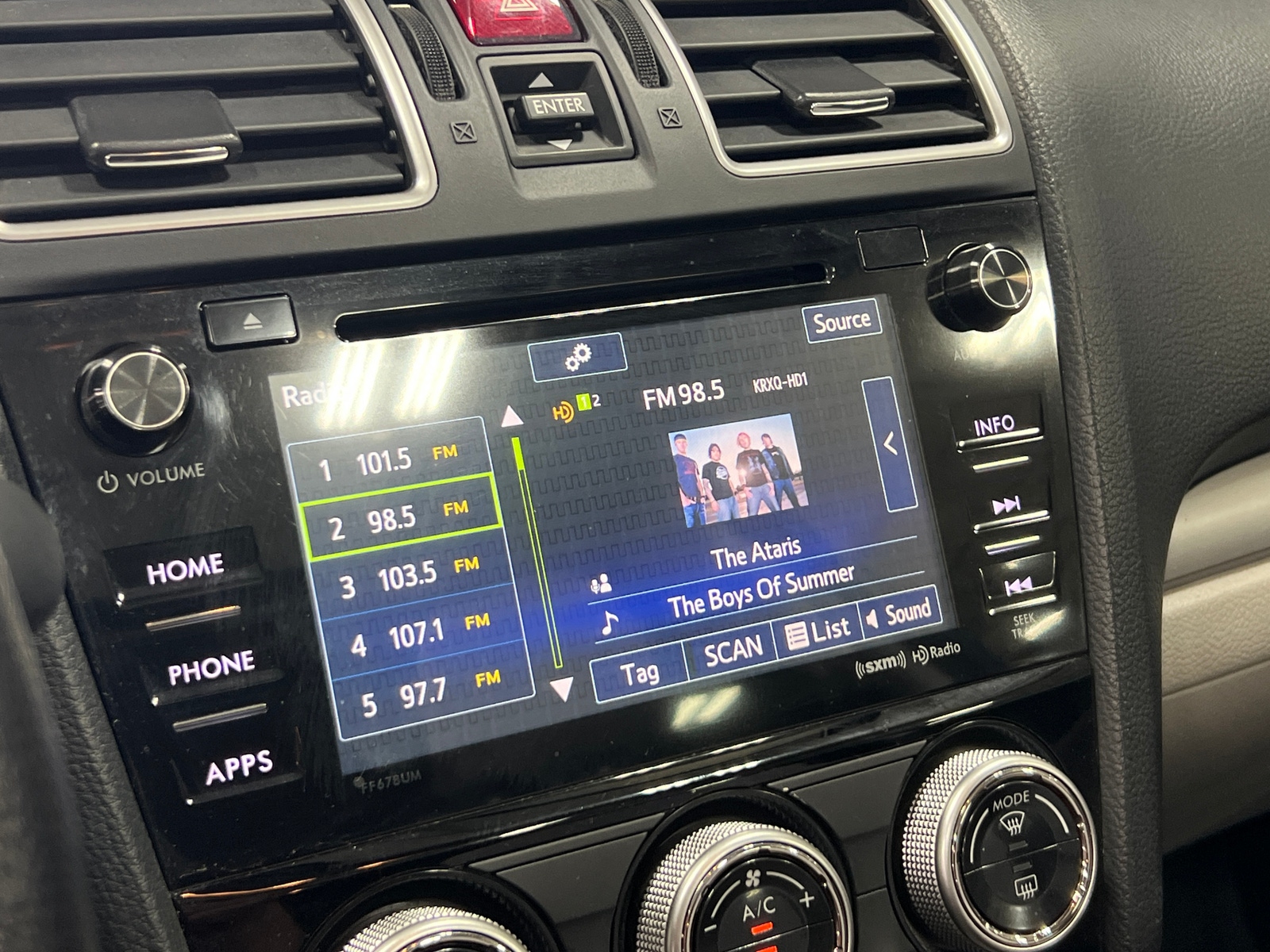 Thumbnail: 2017 Subaru Forester - 4