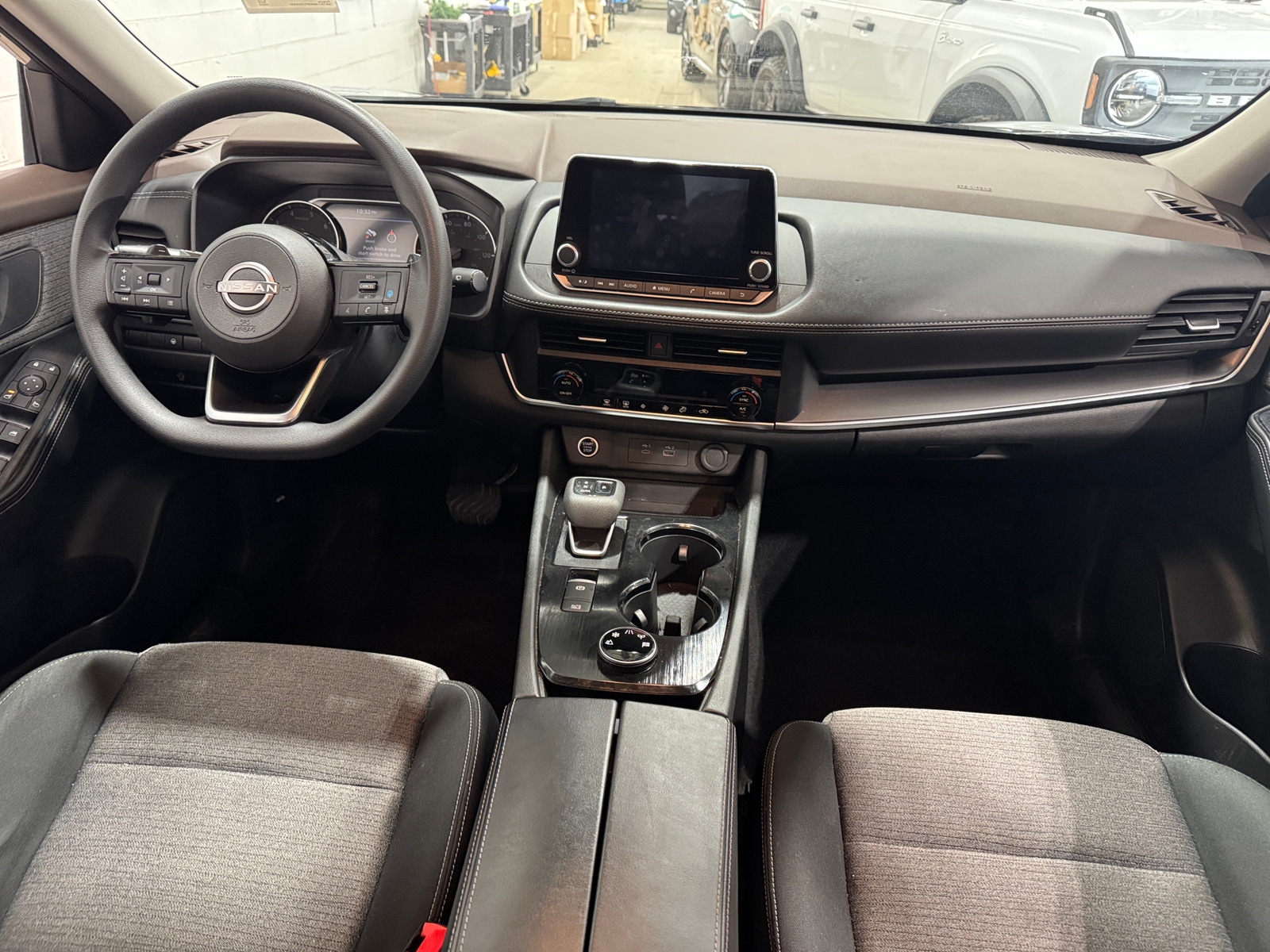 Thumbnail: 2023 Nissan Rogue - 3