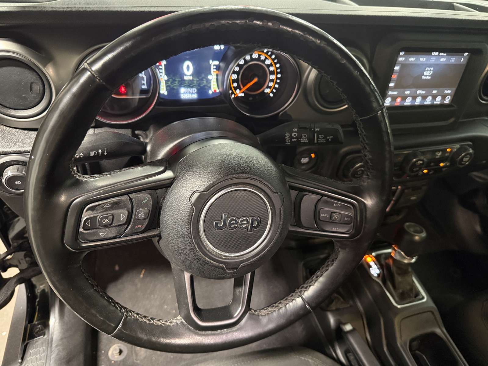 Thumbnail: 2021 Jeep Wrangler - 5