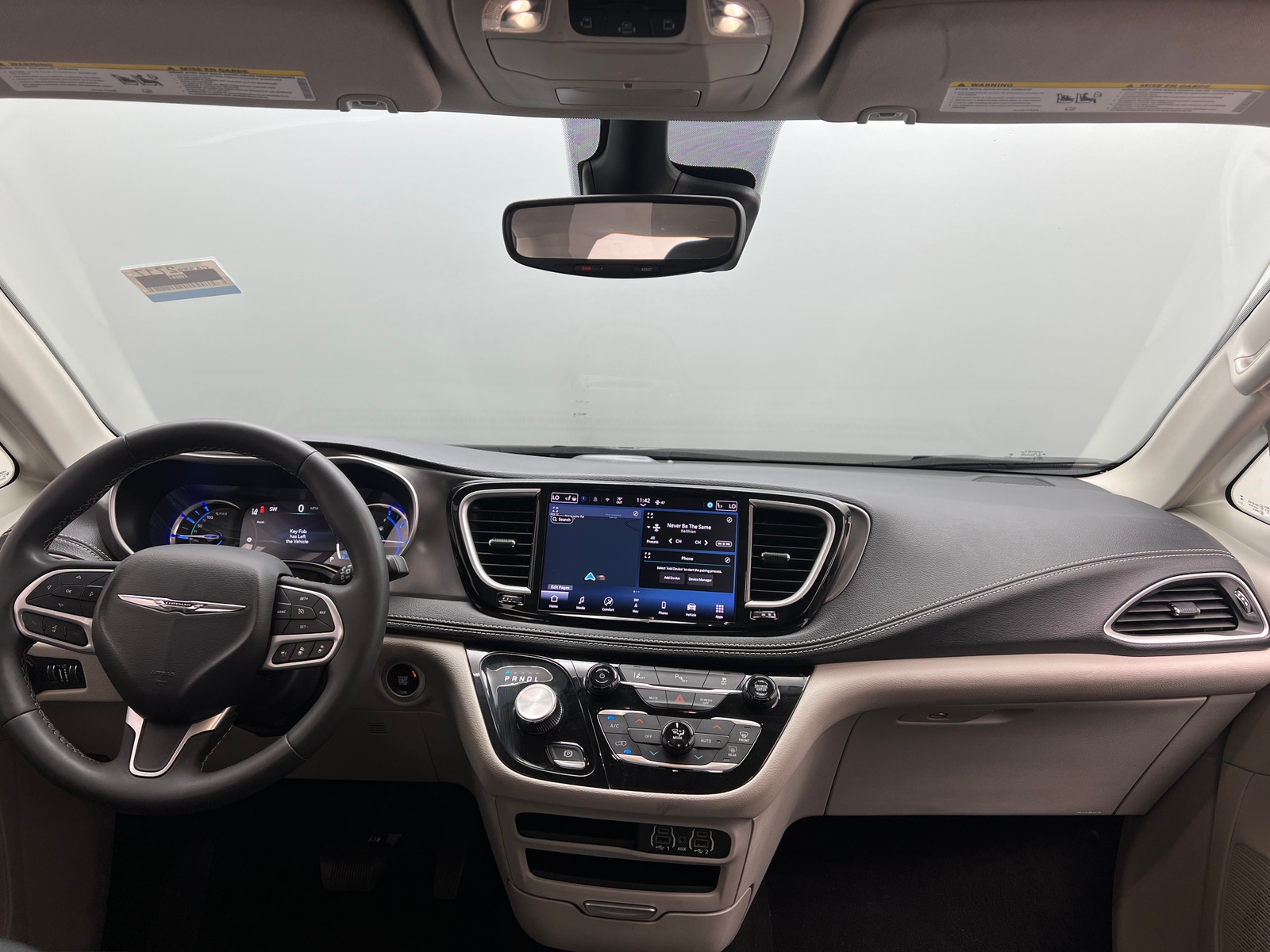 Thumbnail: 2024 Chrysler Pacifica - 2