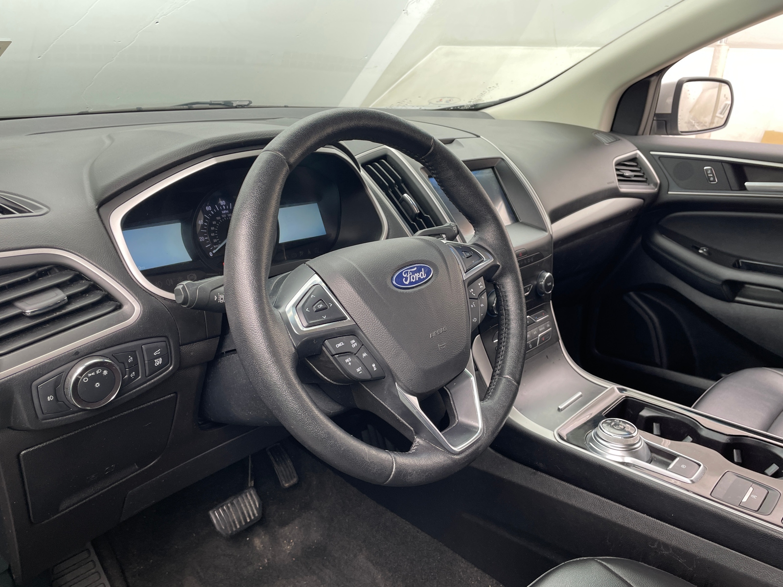 Thumbnail: 2019 Ford Edge - 5