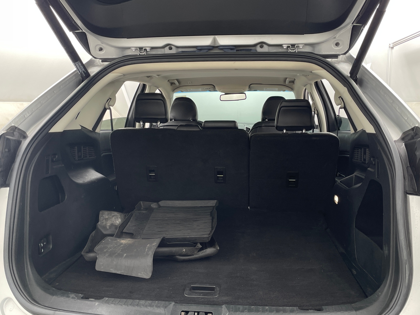 Thumbnail: 2019 Ford Edge - 7