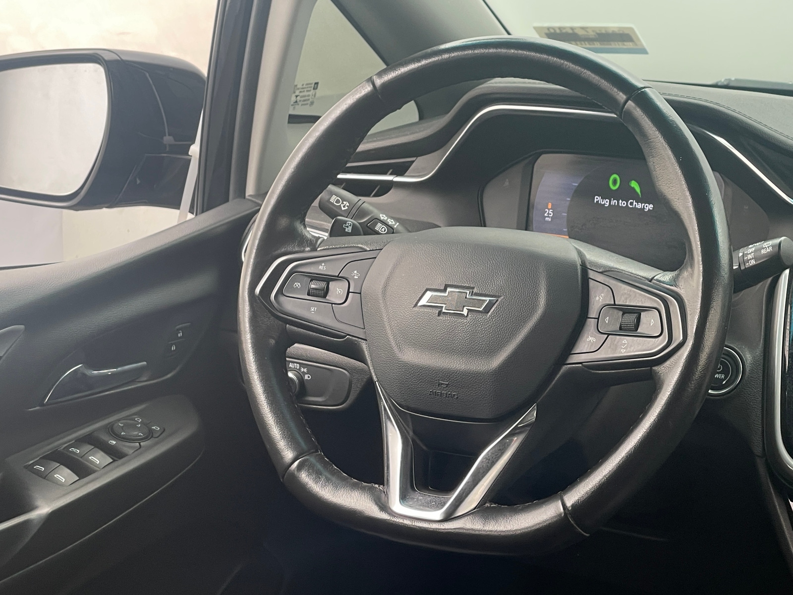 Thumbnail: 2022 Chevrolet Bolt EV - 4