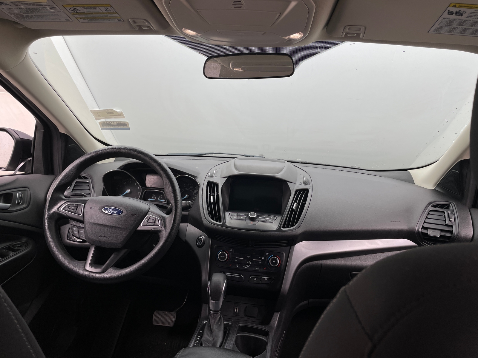 Thumbnail: 2019 Ford Escape - 3