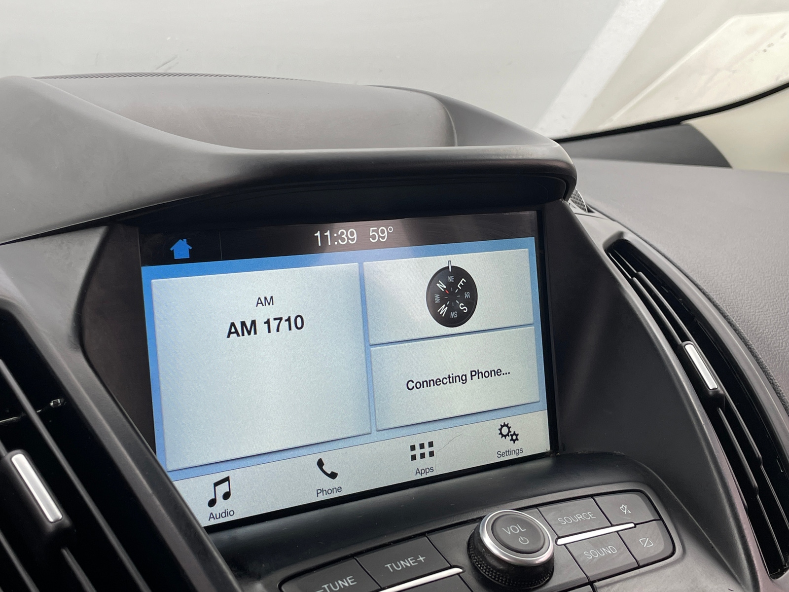 Thumbnail: 2019 Ford Escape - 4