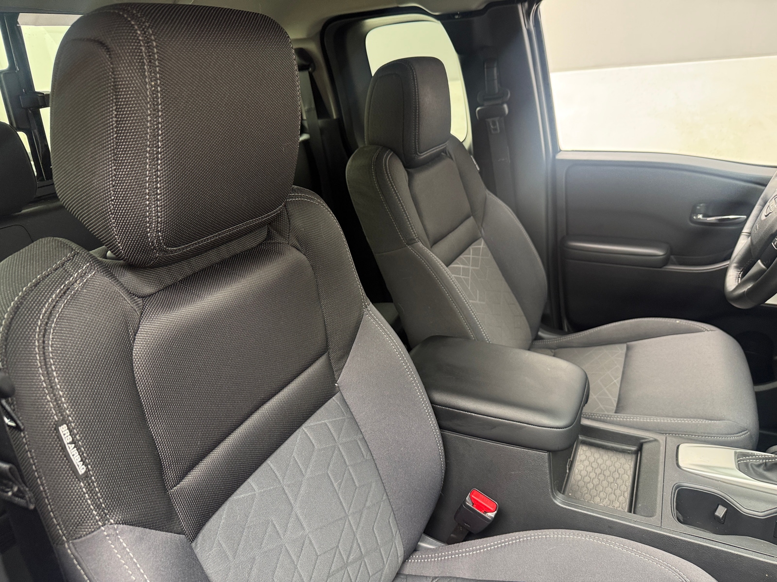 Thumbnail: 2025 Nissan Frontier - 2