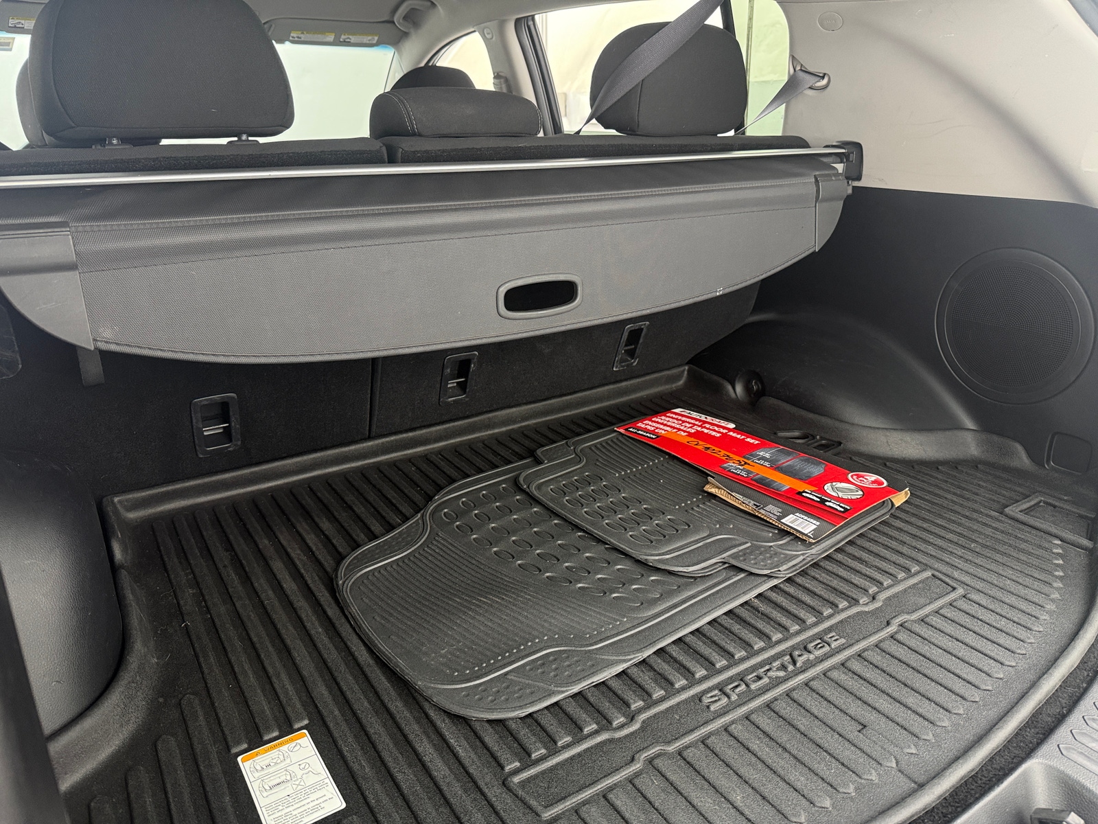 Thumbnail: 2012 Kia Sportage - 7