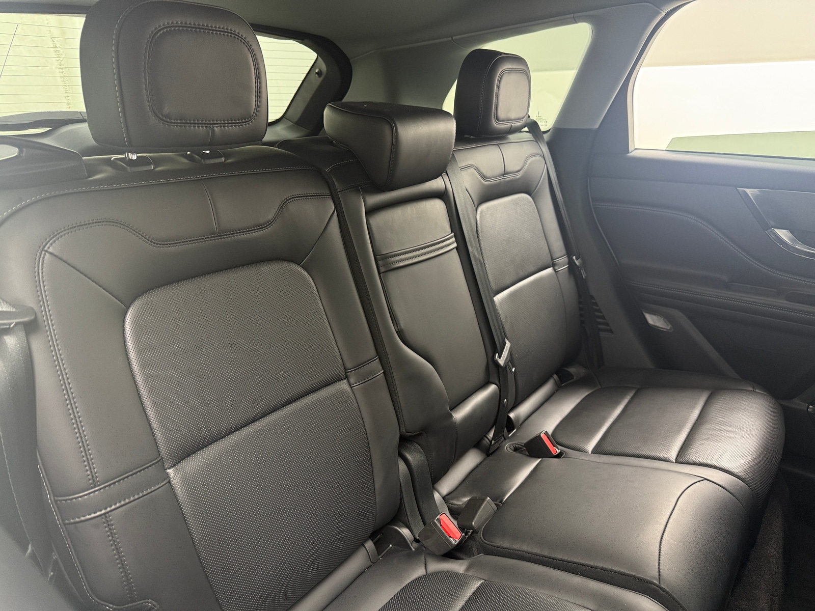 Thumbnail: 2022 Lincoln Corsair - 5