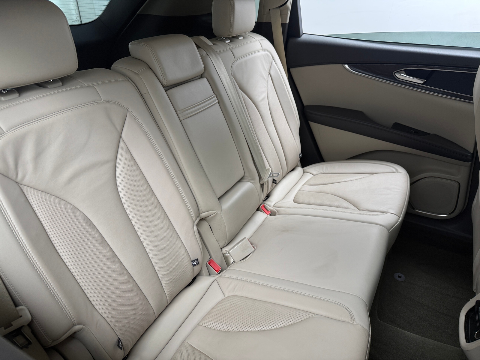 Thumbnail: 2019 Lincoln Nautilus - 5