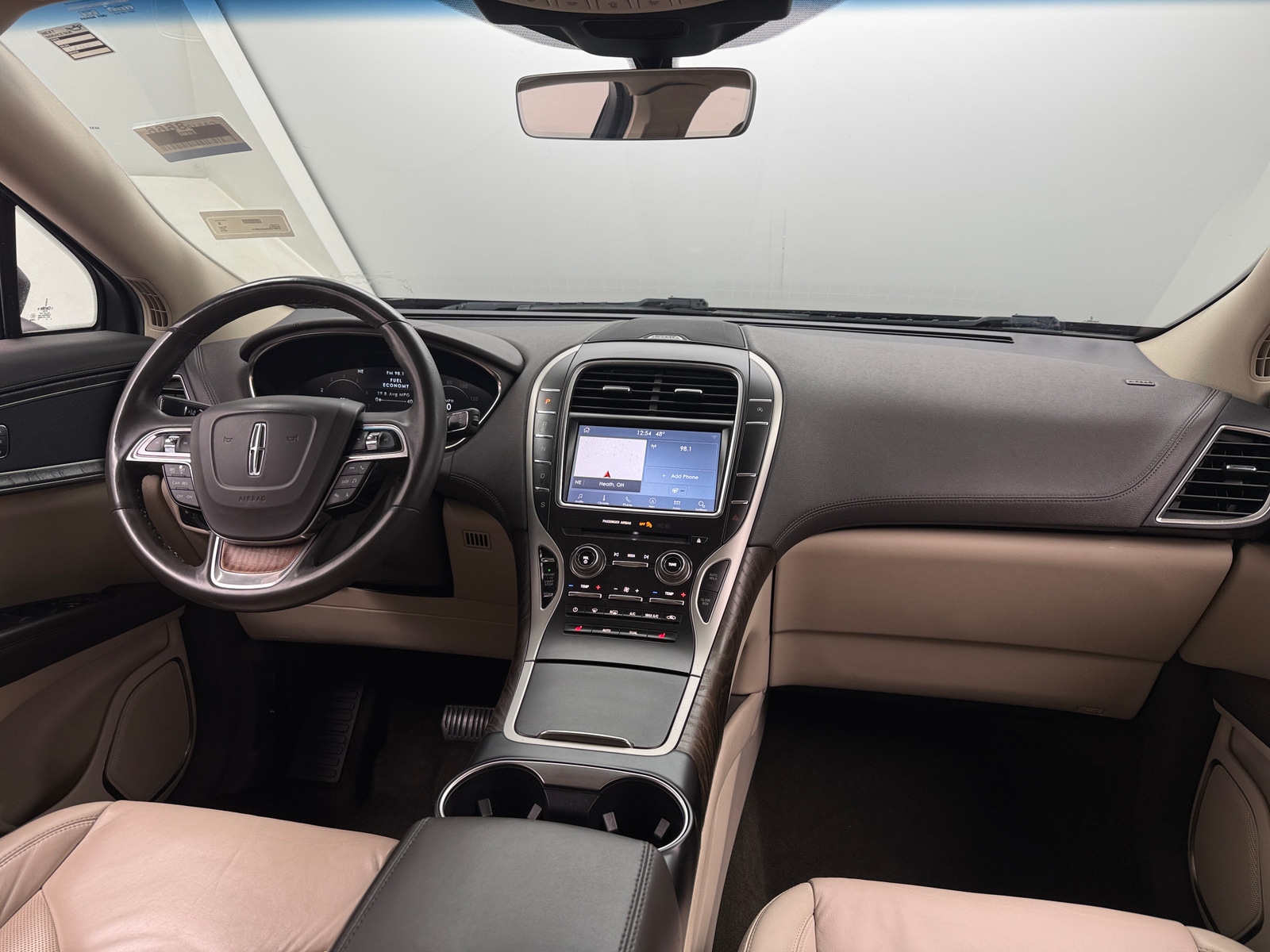 Thumbnail: 2019 Lincoln Nautilus - 2