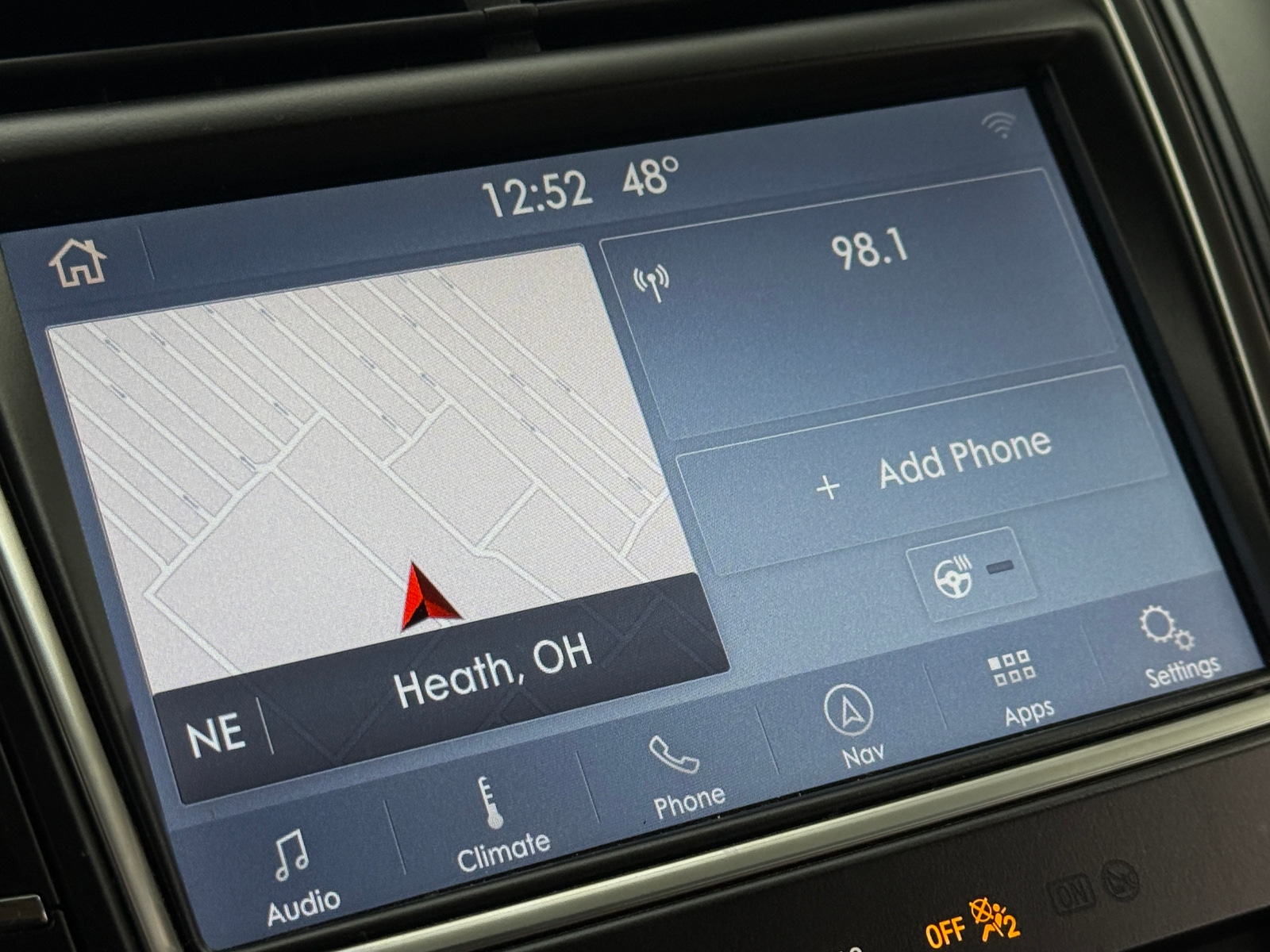 Thumbnail: 2019 Lincoln Nautilus - 3