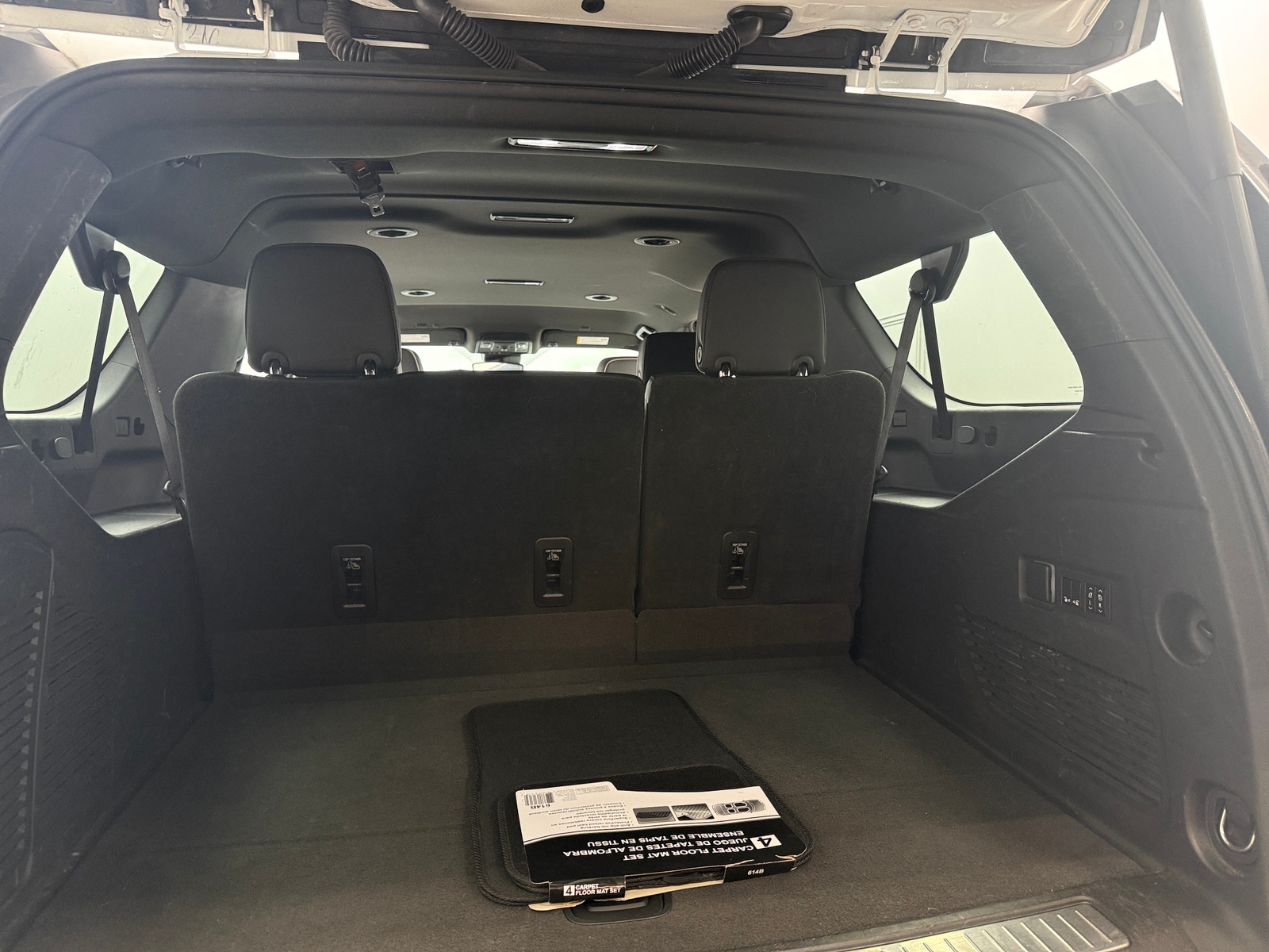 Thumbnail: 2023 Chevrolet Suburban - 6