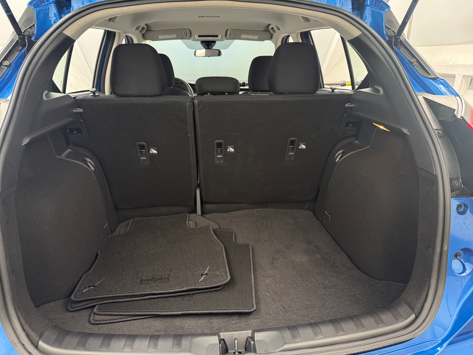 Thumbnail: 2024 Nissan Kicks - 7