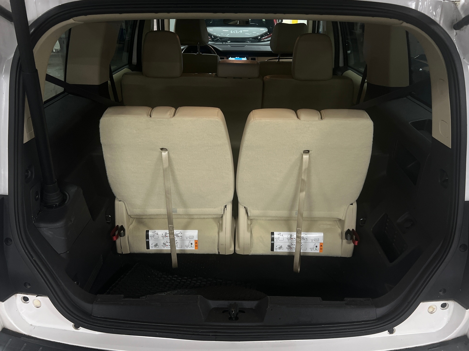 Thumbnail: 2019 Ford Flex - 6