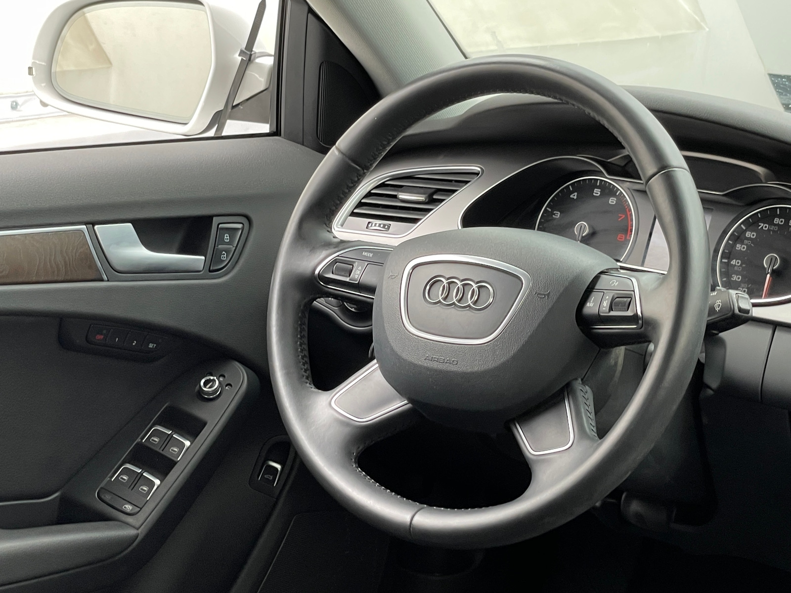 Thumbnail: 2014 Audi A4 - 3