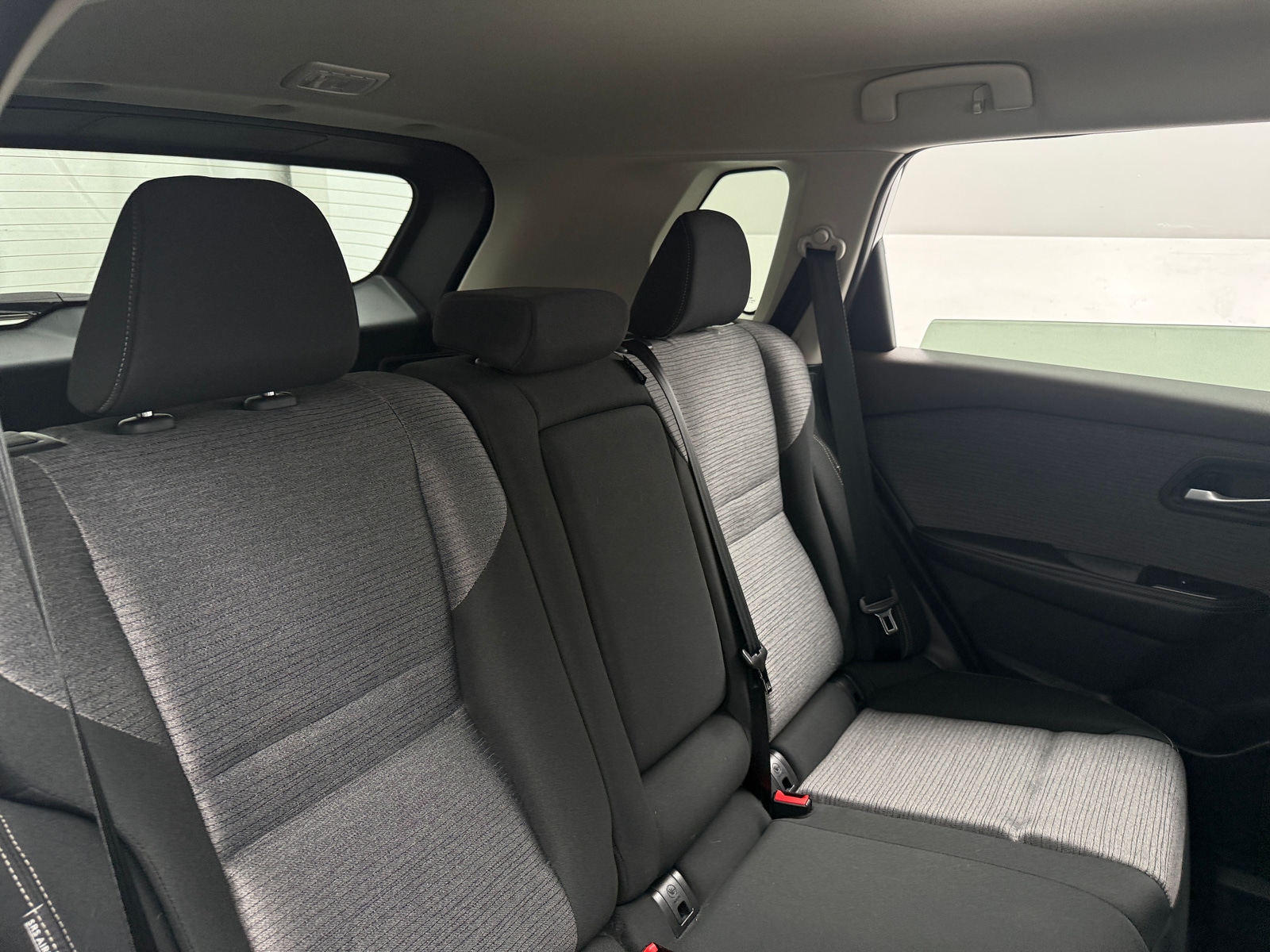 Thumbnail: 2023 Nissan Rogue - 6