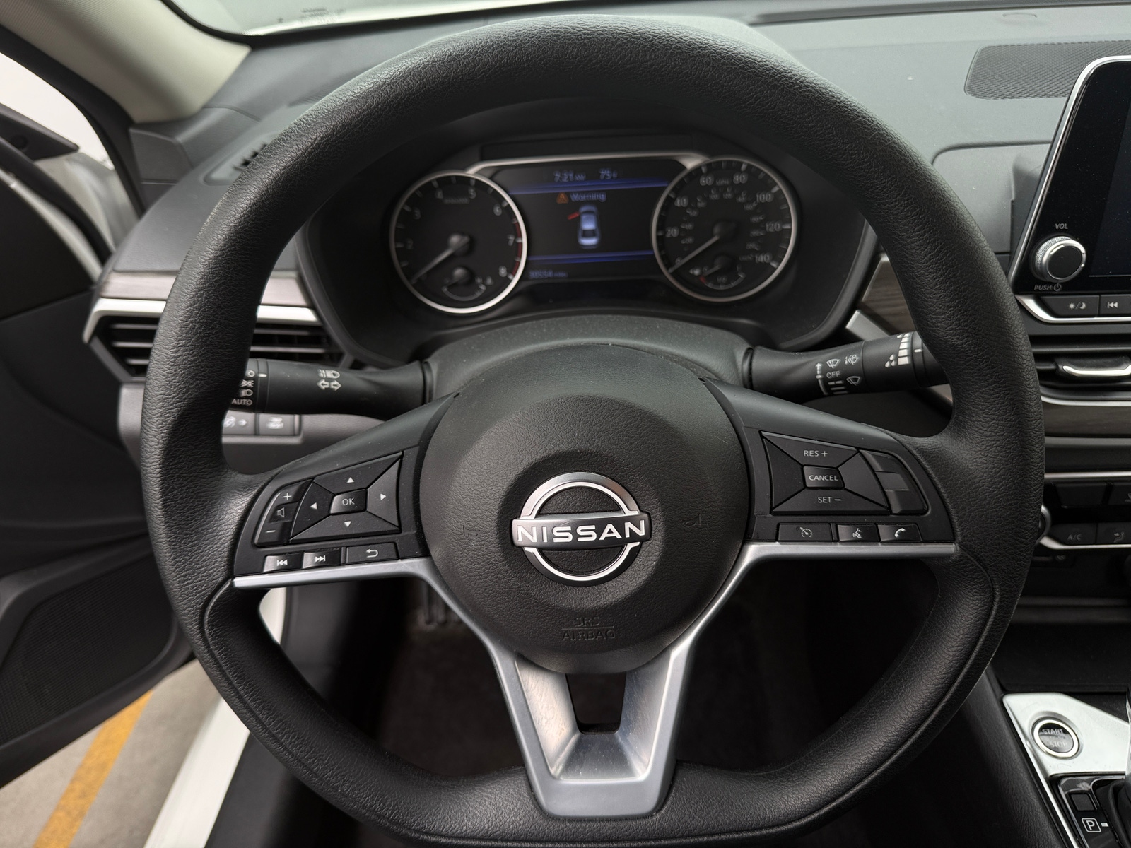 Thumbnail: 2025 Nissan Altima - 5