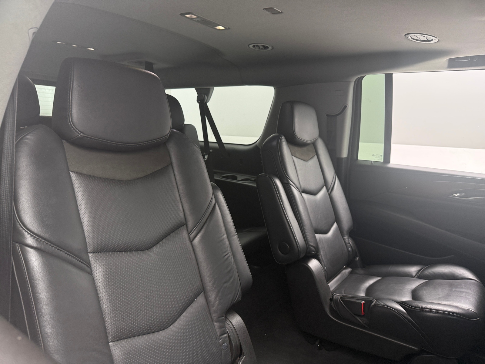 Thumbnail: 2019 Cadillac Escalade - 5