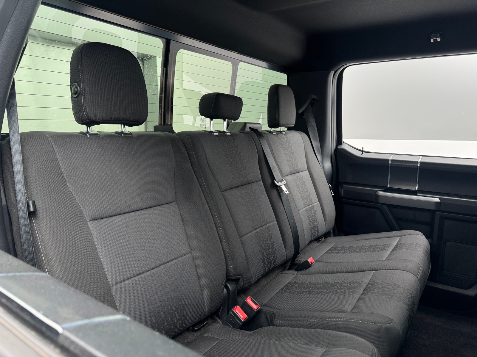 Thumbnail: 2019 Ford Econoline - 6